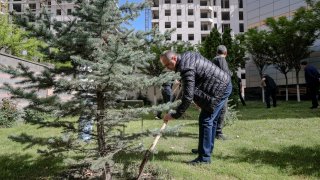 Staff of Investigative Committee together with Artur Poghosyan Took Part in Nationwide Community Clean-up Day